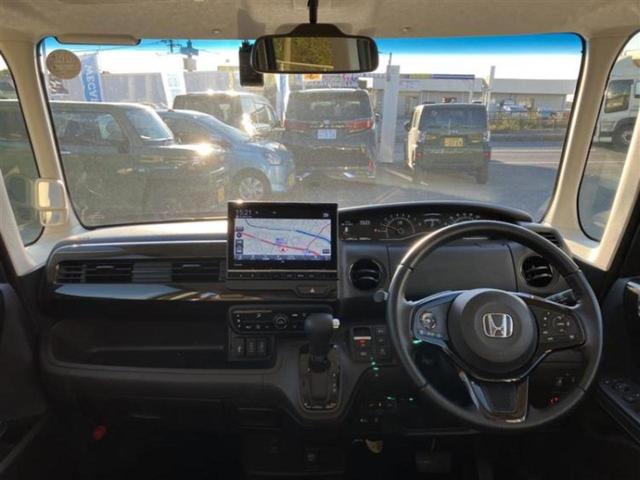 N-BOX L・ターボ 新品タイヤ/保証書/純正 9インチ SDナビ/ホンダセンシング/両側電動スライドドア/シートヒーター/車線逸脱防止支援システム/ドライブレコーダー 前後/ヘッドランプ LED 衝突被害軽減システム(4枚目)