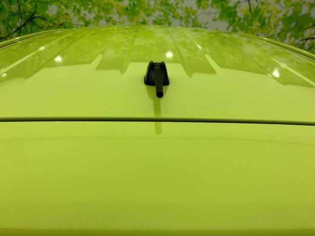 シエンタ ハイブリッドG 新品タイヤ/保証書/社外 SDナビ/フリップダウンモニター 社外 10.1インチ/衝突安全装置/両側電動スライドドア/Bluetooth接続/ETC/EBD付ABS/横滑り防止装置 バックカメラ(49枚目)