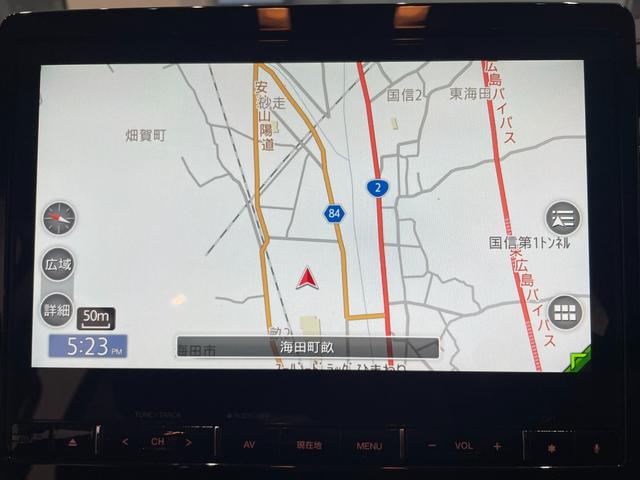 デリカＤ：５ Ｐ　４ＷＤ　ドライブレコーダー　ＥＴＣ　バックカメラ　ナビ　ＴＶ　クリアランスソナー　オートクルーズコントロール　レーンアシスト　衝突被害軽減システム　両側電動スライドドア　オートマチックハイビーム（4枚目）