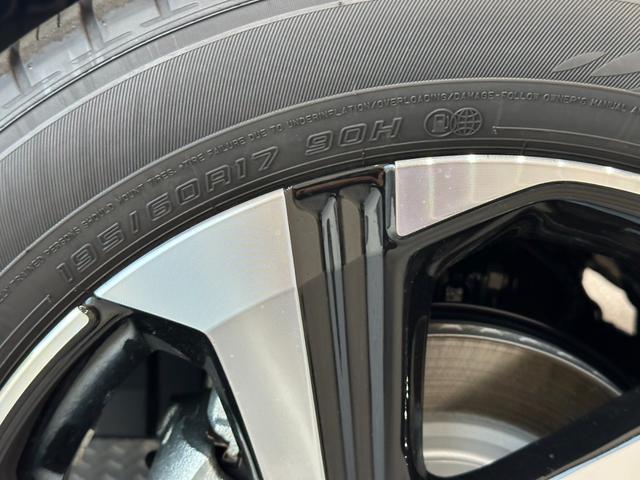 ライズ Ｚ　バックカメラ　クリアランスソナー　オートクルーズコントロール　レーンアシスト　衝突被害軽減システム　オートライト　ＬＥＤヘッドランプ　アルミホイール　スマートキー　アイドリングストップ　電動格納ミラー（53枚目）