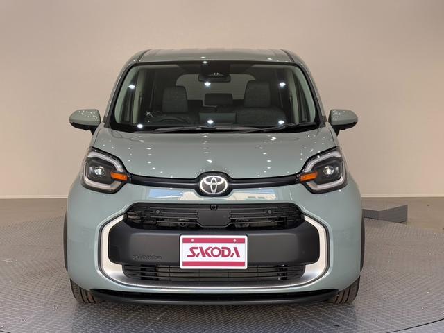 シエンタ ハイブリッドＺ　ＥＴＣ　全周囲カメラ　ナビ　ＴＶ　クリアランスソナー　オートクルーズコントロール　レーンアシスト　衝突被害軽減システム　両側電動スライドドア　オートマチックハイビーム　オートライト　ＬＥＤヘッドランプ（12枚目）