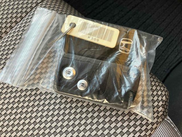 CR-Z α オートクルーズコントロール MT サンルーフ HID スマートキー アイドリングストップ 電動格納ミラー アルミホイール 盗難防止システム 衝突安全ボディ ABS ESC CD(20枚目)