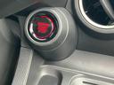 エンジンはプッシュスタートなのでキーを取り出す手間は有りません。