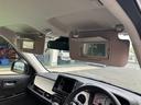 運転席、助手席両側のサンバイザーにミラーがついています★ちょっとした身だしなみチェックに便利です。