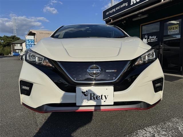 リーフ ニスモ NISMO・セグ欠無・充電ケーブル有・プロパイロット・Bluetooth接続・ETC・禁煙車・シートヒーター・ハンドルヒーター・デジタルインナーミラー・ナビ・スマートキー・プッシュスタート(8枚目)