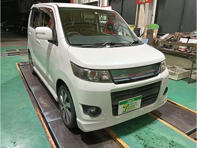 ワゴンＲスティングレー Ｘ（4枚目）