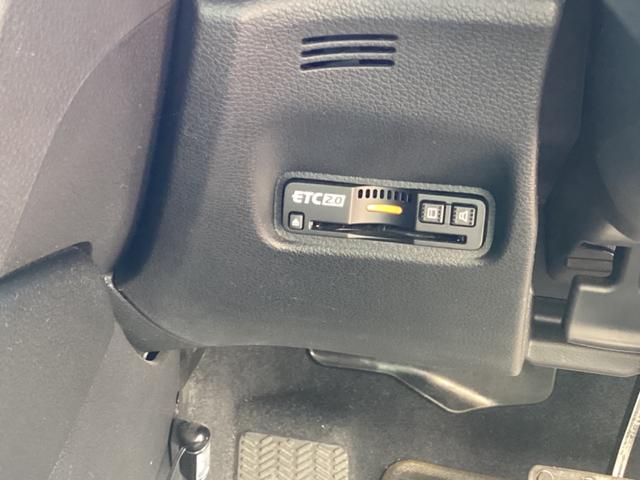 インサイト EX・ブラックスタイル AAC キーレス LEDライト Pセンサー サイドエアバッグ オートマチックハイビーム レーンキープ VSA シートヒータ エアバッグ スマートキー ABS オートライト ナビ アイドリングストップ(18枚目)