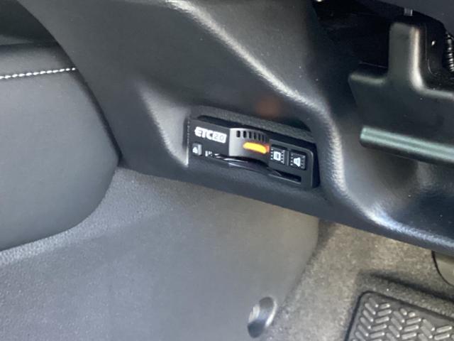 ヴェゼル e:HEV Z LDA 衝突回避支援ブレーキ機能 スマキ Pトランク フルオートエアコン オートLED エアバッグ 両席エアバック パワーウィンドウ LEDランプ ソナー クルーズC キーレスエントリー シートヒータ(15枚目)