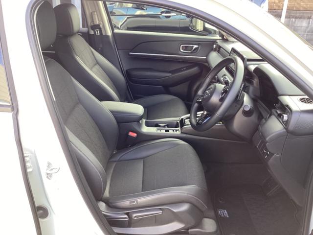 ヴェゼル e:HEV Z LDA 衝突回避支援ブレーキ機能 スマキ Pトランク フルオートエアコン オートLED エアバッグ 両席エアバック パワーウィンドウ LEDランプ ソナー クルーズC キーレスエントリー シートヒータ(16枚目)