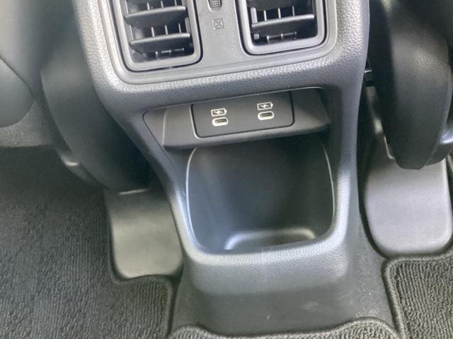 ヴェゼル e:HEV Z LDA 衝突回避支援ブレーキ機能 スマキ Pトランク フルオートエアコン オートLED エアバッグ 両席エアバック パワーウィンドウ LEDランプ ソナー クルーズC キーレスエントリー シートヒータ(22枚目)