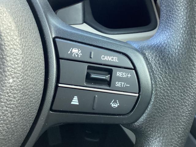 N-BOX ファッションスタイル 衝突安全ボディ 車線逸脱防止 ソナー 盗難防止装置 スマートキ LEDランプ ATハイビーム サイドカーテンエアバック クルコン パワーステアリング フルオートエアコン VSA エアバッグ キーフリー(12枚目)