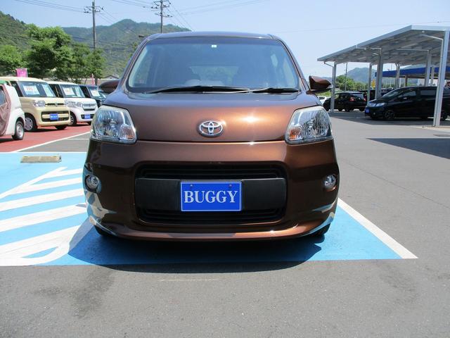 G 1年保証 走行53581Km 左側パワースライド ETC シートヒーター シートリフター プッシュ式スタート 革巻きステアリング ターンランプ付電動格納ドアミラー 純正ドアバイザー 純正フロアマット(2枚目)