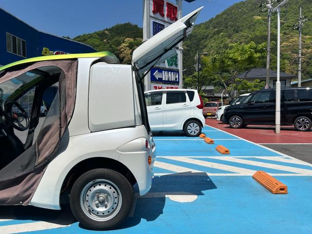 日本 ベースグレード　電気自動車　一人乗り　走行１０１８９ｋｍ　デリバリータイプ　充電ケーブル（17枚目）