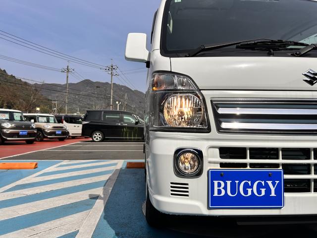 スーパーキャリイ Ｘ　新車保証　走行５７３３Ｋｍ　衝突回避支援システム　ハイビームアシスト　オーバーヘッドシェルフ　キーレスエントリー　電動格納式ドアミラー　リヤゲートチェーン　純正フロアマット　荷台マット（26枚目）