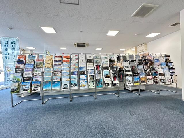 タント Ｘ　新車保証　走行５Ｋｍ　衝突回避支援システム　左側電動スライドドア　電動パーキングブレーキ　パーソナルテーブル　ロールサンシェード　二段調節式デッキボード　両席シートヒーター　シートリフター（59枚目）