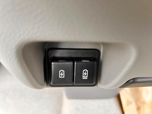 エブリイ Jリミテッド 新車保証 走行5Km 衝突回避支援システム ハイビームアシスト ぬかるみ脱出アシスト ブラック塗装専用LEDヘッドライト 専用デカール ガンメタ塗装フルホイールキャップ USB電源ソケット(11枚目)