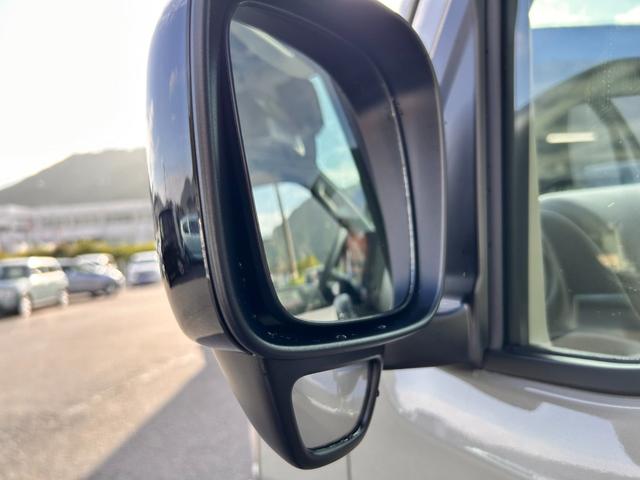 エブリイ Jリミテッド 新車保証 走行5Km 衝突回避支援システム ハイビームアシスト ぬかるみ脱出アシスト ブラック塗装専用LEDヘッドライト 専用デカール ガンメタ塗装フルホイールキャップ USB電源ソケット(36枚目)