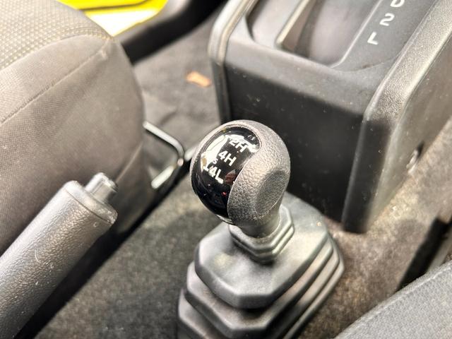 ジムニー XL 1年保証 ワンオーナー 禁煙車 セーフティサポート パートタイム4WD 純正ナビ Bluetooth接続 バックカメラ ETC オートライト 電動格納式ドアミラー 盗難防止システム(12枚目)