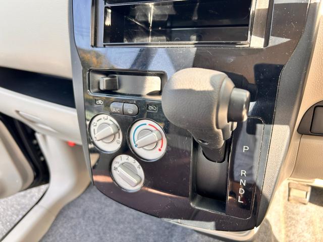 eKワゴン E 1年保証 走行52787Km CDチューナー 電動格納式ドアミラー 社外アルミホイール ベンチシート 衝突安全ボディ ABS キーレスエントリー(12枚目)