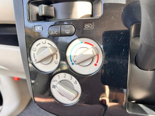 eKワゴン E 1年保証 走行52787Km CDチューナー 電動格納式ドアミラー 社外アルミホイール ベンチシート 衝突安全ボディ ABS キーレスエントリー(13枚目)