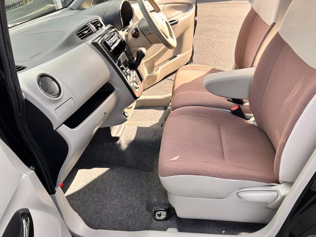 eKワゴン E 1年保証 走行52787Km CDチューナー 電動格納式ドアミラー 社外アルミホイール ベンチシート 衝突安全ボディ ABS キーレスエントリー(20枚目)