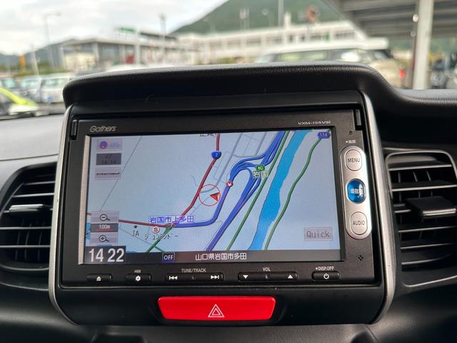 N-BOX G SSパッケージ 当社1年保証 純正ナビ バックカメラ Bluetooth スマートキー 純正フロアマット ETC 両側電動スライドドアドア ステアリングスイッチ 電動格納ドアミラー ABS ワンセグTV(5枚目)