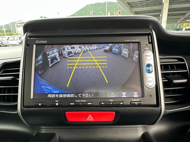 N-BOX G SSパッケージ 当社1年保証 純正ナビ バックカメラ Bluetooth スマートキー 純正フロアマット ETC 両側電動スライドドアドア ステアリングスイッチ 電動格納ドアミラー ABS ワンセグTV(6枚目)