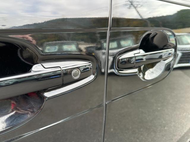 N-BOX G SSパッケージ 当社1年保証 純正ナビ バックカメラ Bluetooth スマートキー 純正フロアマット ETC 両側電動スライドドアドア ステアリングスイッチ 電動格納ドアミラー ABS ワンセグTV(8枚目)