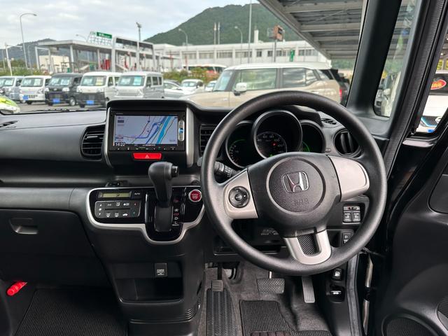 N-BOX G SSパッケージ 当社1年保証 純正ナビ バックカメラ Bluetooth スマートキー 純正フロアマット ETC 両側電動スライドドアドア ステアリングスイッチ 電動格納ドアミラー ABS ワンセグTV(13枚目)