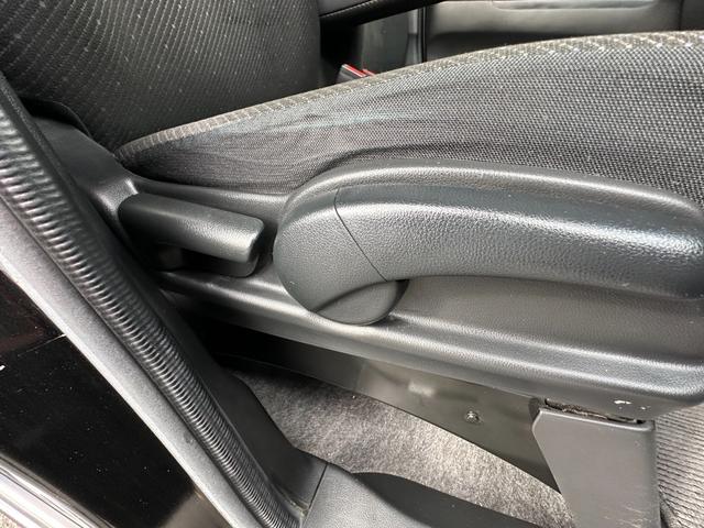 N-BOX G SSパッケージ 当社1年保証 純正ナビ バックカメラ Bluetooth スマートキー 純正フロアマット ETC 両側電動スライドドアドア ステアリングスイッチ 電動格納ドアミラー ABS ワンセグTV(17枚目)