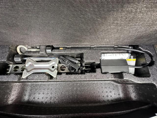 N-BOX G SSパッケージ 当社1年保証 純正ナビ バックカメラ Bluetooth スマートキー 純正フロアマット ETC 両側電動スライドドアドア ステアリングスイッチ 電動格納ドアミラー ABS ワンセグTV(26枚目)