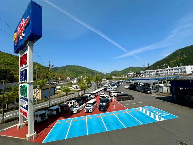 ヴィッツ F スマイルエディション 6か月保証 走行35232Km 純正ナビ ミュージックサーバ バックカメラ プッシュ式スタート 純正フロアマット 純正ドアバイザー 荷物落下防止ガード コーナーポール ABS 点検記録簿(51枚目)