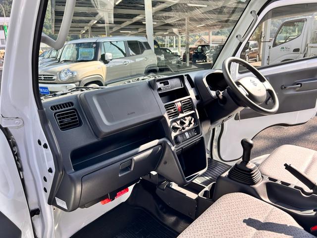 キャリイトラック KCエアコン・パワステ 1年保証 ワンオーナー 禁煙車 走行15684Km 5速ミッション ドライブレコーダー フロントフォグランプ アッパーメンバーガード エアバッグ(16枚目)