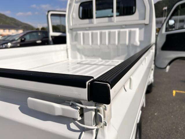 キャリイトラック KCエアコン・パワステ 1年保証 ワンオーナー 禁煙車 走行15684Km 5速ミッション ドライブレコーダー フロントフォグランプ アッパーメンバーガード エアバッグ(20枚目)