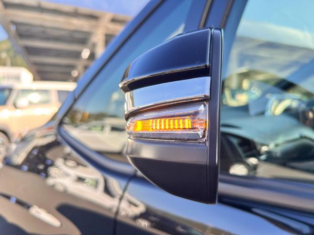 ヴォクシー ＺＳ　６か月保証　７人乗り　純正ナビ　バックカメラ　左側電動スライドドア　ＥＴＣ　アイドリングストップ　電動格納式ドアミラー　Ｂｌｕｅｔｏｏｔｈ接続　オートライト　プッシュ式スタート　純正アルミホイール（32枚目）