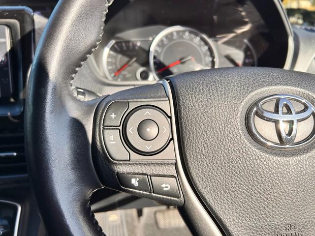 ヴォクシー ＺＳ　６か月保証　７人乗り　純正ナビ　バックカメラ　左側電動スライドドア　ＥＴＣ　アイドリングストップ　電動格納式ドアミラー　Ｂｌｕｅｔｏｏｔｈ接続　オートライト　プッシュ式スタート　純正アルミホイール（36枚目）