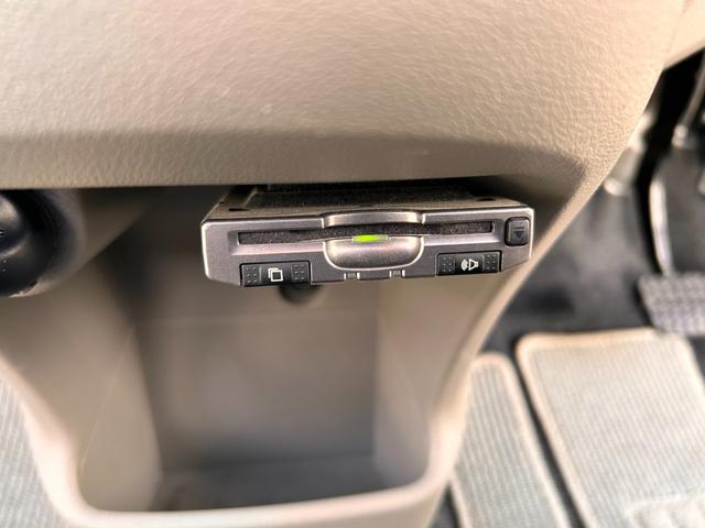 ミライース Ｘ　３か月保証　走行６３７３８Ｋｍ　ＥＴＣ　ＣＤチューナー　デュアルエアバッグ　ＡＢＳ　取扱説明書　点検記録簿　ＣＶＴ　キーレスエントリー　アイドリングストップ　盗難防止システム　純正フロアマット（13枚目）