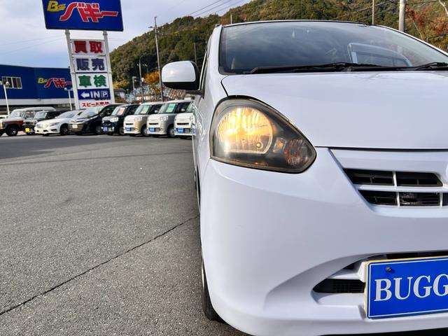 ミライース Ｘ　３か月保証　走行６３７３８Ｋｍ　ＥＴＣ　ＣＤチューナー　デュアルエアバッグ　ＡＢＳ　取扱説明書　点検記録簿　ＣＶＴ　キーレスエントリー　アイドリングストップ　盗難防止システム　純正フロアマット（26枚目）