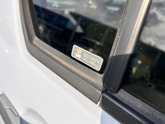 ミライース Ｘ　３か月保証　走行６３７３８Ｋｍ　ＥＴＣ　ＣＤチューナー　デュアルエアバッグ　ＡＢＳ　取扱説明書　点検記録簿　ＣＶＴ　キーレスエントリー　アイドリングストップ　盗難防止システム　純正フロアマット（29枚目）