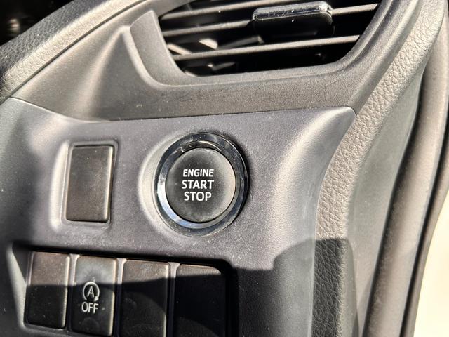 ノア Si 6か月保証 ワンオーナー 8人乗り ナビ バックカメラ ETC 16インチ純正アルミホイール 左側電動スライドドア オートライト 電動格納式ドアミラー プッシュ式スタート アイドリングストップ(12枚目)