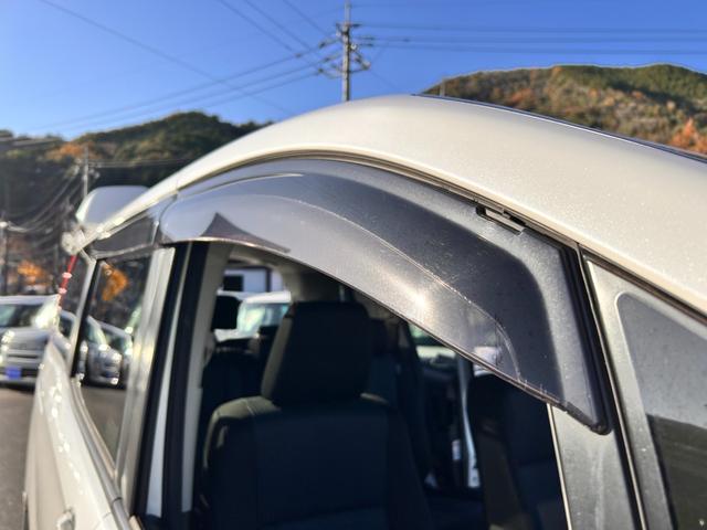 ノア Si 6か月保証 ワンオーナー 8人乗り ナビ バックカメラ ETC 16インチ純正アルミホイール 左側電動スライドドア オートライト 電動格納式ドアミラー プッシュ式スタート アイドリングストップ(30枚目)