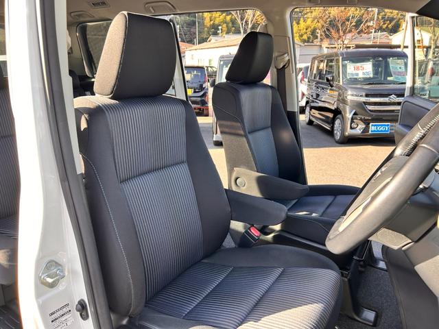 ノア Si 6か月保証 ワンオーナー 8人乗り ナビ バックカメラ ETC 16インチ純正アルミホイール 左側電動スライドドア オートライト 電動格納式ドアミラー プッシュ式スタート アイドリングストップ(38枚目)