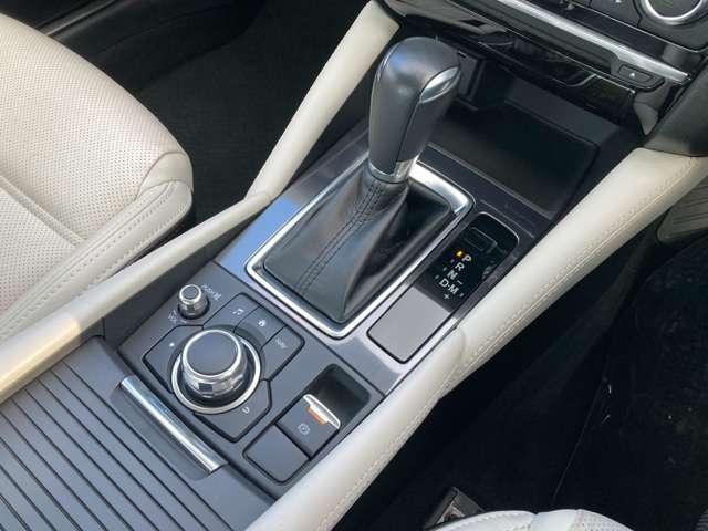 2.2 XD Lパッケージ ディーゼルターボ マツコネナビ 本革シート BOSE Aクルーズ レーダーC 衝突軽減装置 ターボ車 地TV Iストップ 前席シートヒーター ETC エアバッグ メモリーナビ アルミホイール オートエアコン スマキー(17枚目)