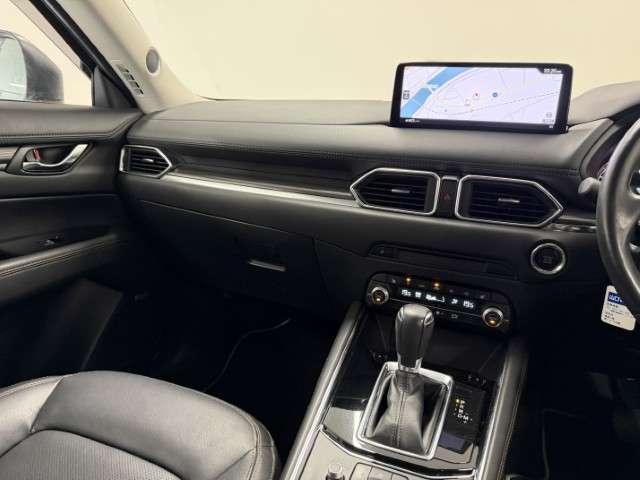 CX-5 2.2 XD Lパッケージ ディーゼルターボ 革シート BOSEサウンドシステム サンルー パワーバックゲート レーダーC 1オーナー エアコン リアカメラ 本革 キーフリー 電動パワーシート アイストップ オートLED サンルーフ付き ターボ(14枚目)