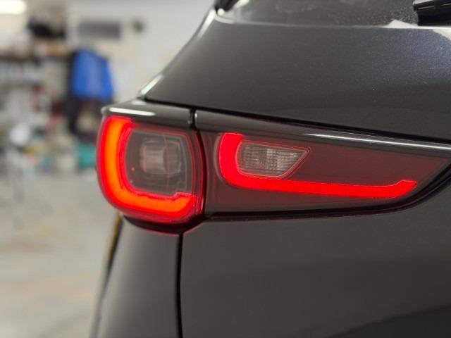 CX-5 2.2 XD Lパッケージ ディーゼルターボ 革シート BOSEサウンドシステム サンルー パワーバックゲート レーダーC 1オーナー エアコン リアカメラ 本革 キーフリー 電動パワーシート アイストップ オートLED サンルーフ付き ターボ(25枚目)