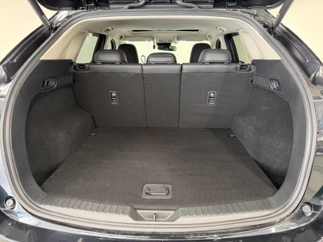 CX-5 2.2 XD Lパッケージ ディーゼルターボ 革シート BOSEサウンドシステム サンルー パワーバックゲート レーダーC 1オーナー エアコン リアカメラ 本革 キーフリー 電動パワーシート アイストップ オートLED サンルーフ付き ターボ(55枚目)