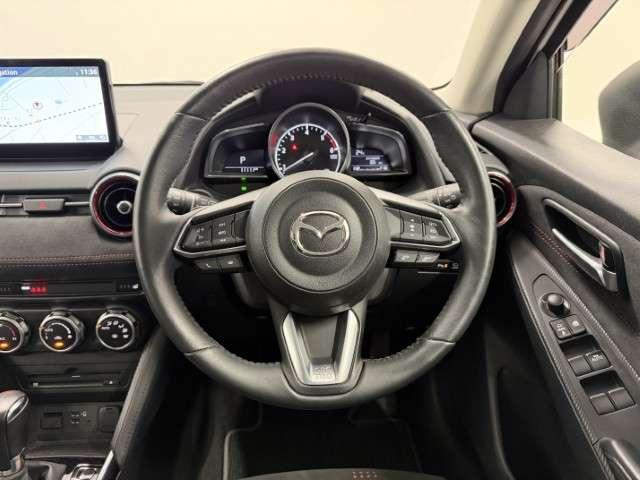 MAZDA2 1.5 XD スポルトプラス ディーゼルターボ ナビ フルセグTV 全周囲カメラ レーダークルーズ ナビTV LED アドバンストキー コーナーセンサー パワステ パワーウィンドウ DSC 電動シート シートヒーター オートマチックハイビーム(11枚目)