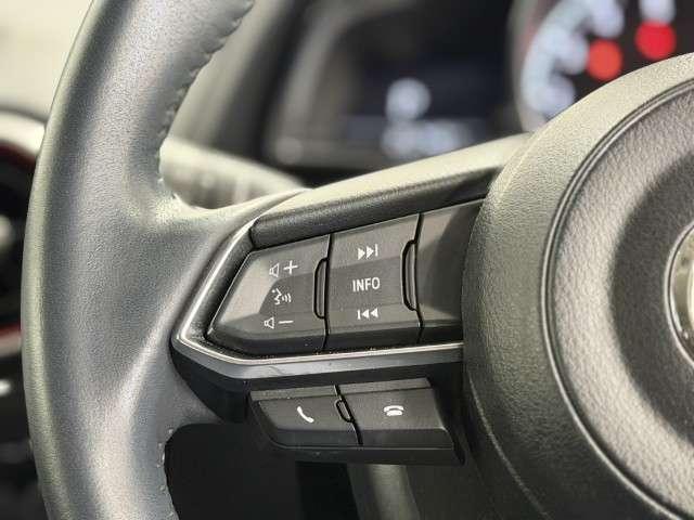 MAZDA2 1.5 15S ブラック トーン エディション フルセグTV ETC 全周囲カメラ レーダークルコン LEDヘッド バックモニター ソナー DVD再生 ミュージックプレイヤー接続可 フルオートエアコン キーフリー ETC 地デジ 横滑り防止装置(14枚目)