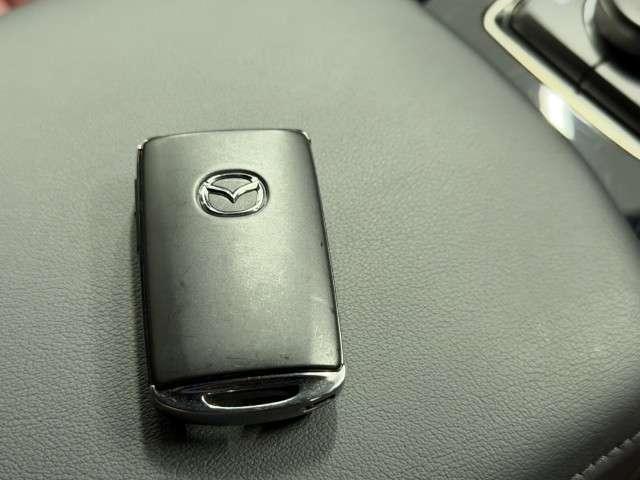 MAZDA3ファストバック 2.0 20S ツーリング 革シート BOSEサウンドシステム フルセグTV SBS パワーシート バックカメラ フロントカメラ シートヒーター スマートキー オートマチックハイビーム コーナーセンサー レーダークルコン 本革(16枚目)