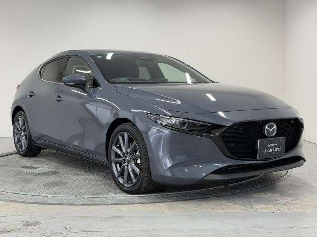 MAZDA3ファストバック 2.0 20S ツーリング 革シート BOSEサウンドシステム フルセグTV SBS パワーシート バックカメラ フロントカメラ シートヒーター スマートキー オートマチックハイビーム コーナーセンサー レーダークルコン 本革(18枚目)